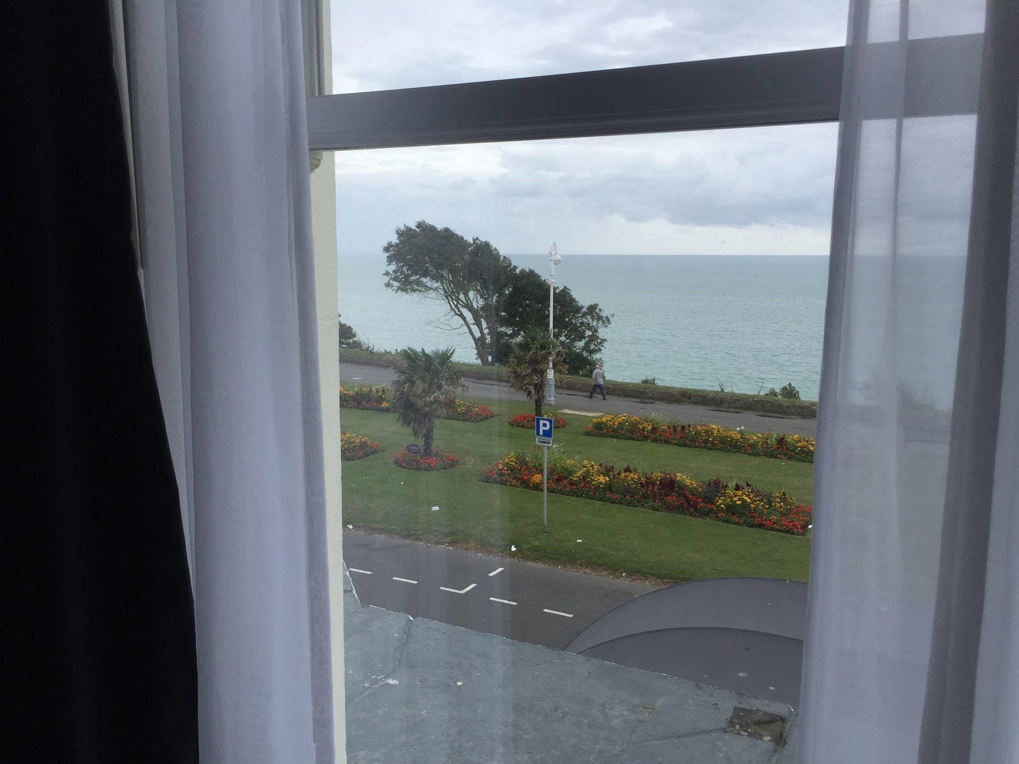 The View Hotel Folkestone, A Member Of Radisson Individuals Dış mekan fotoğraf