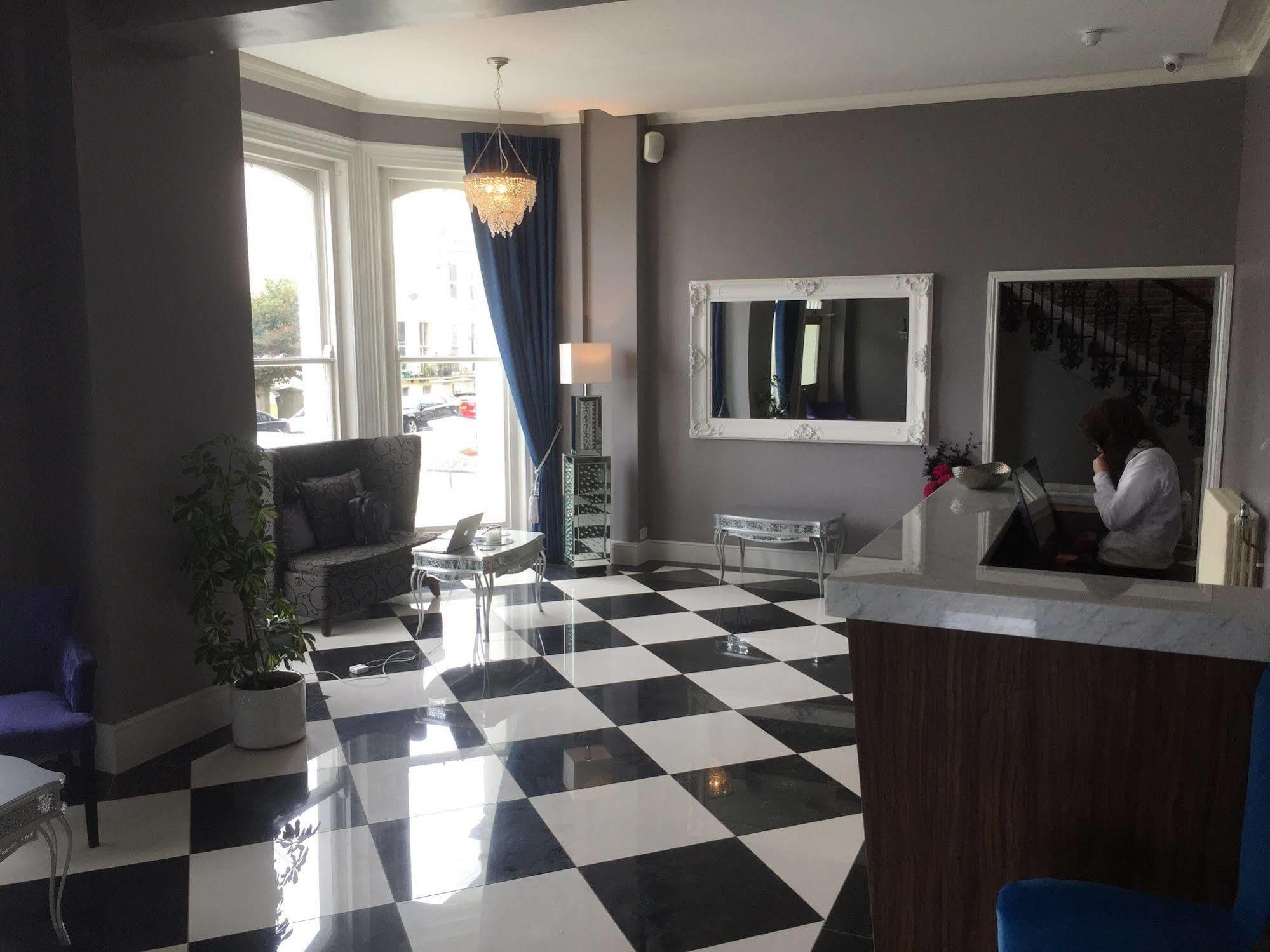The View Hotel Folkestone, A Member Of Radisson Individuals Dış mekan fotoğraf