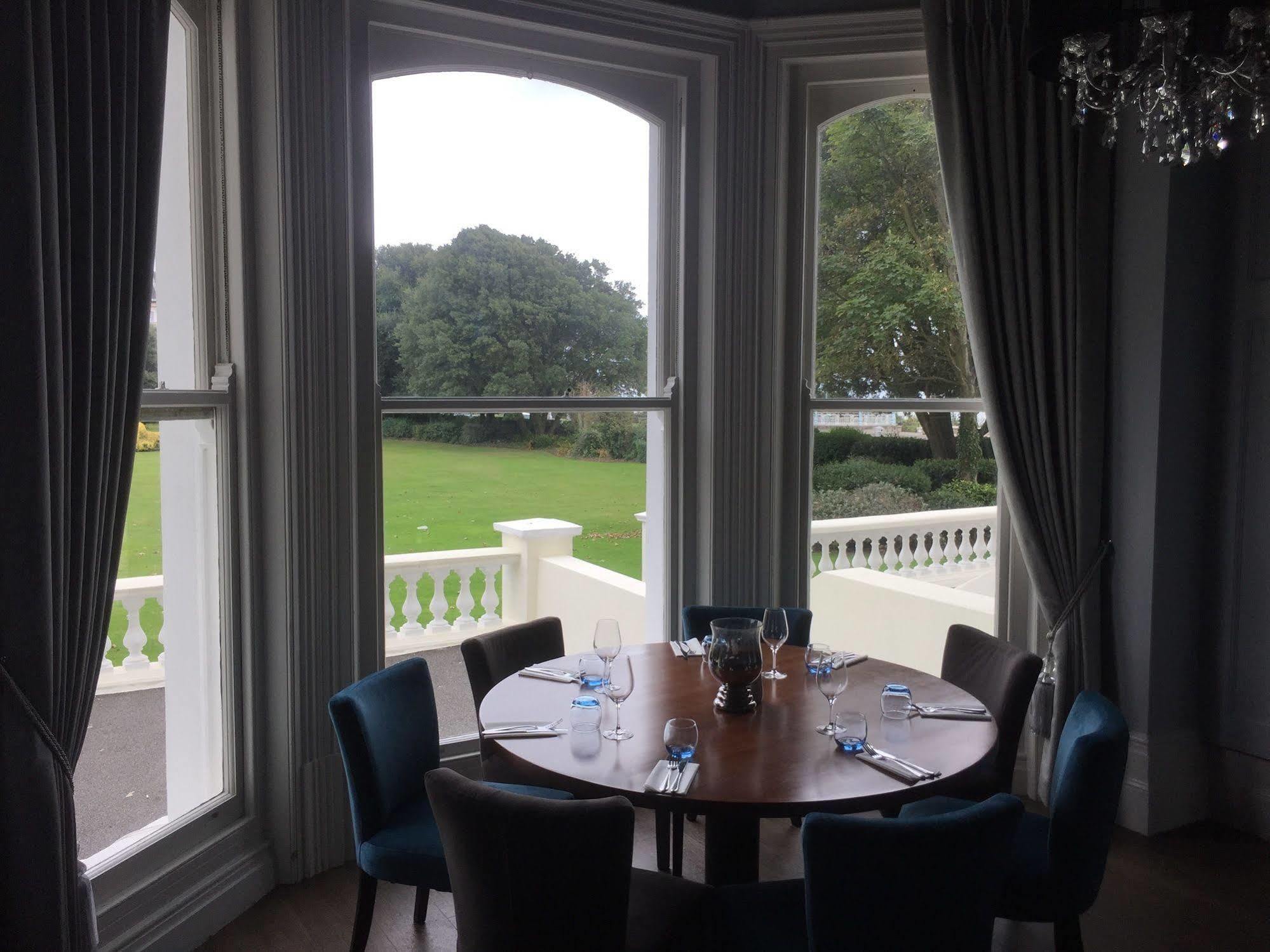 The View Hotel Folkestone, A Member Of Radisson Individuals Dış mekan fotoğraf